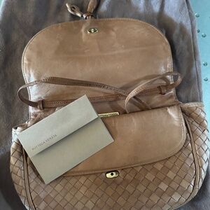 Vintage Bottega Veneta Intrecciato Leather Crossbody – Brown | Made in Italy